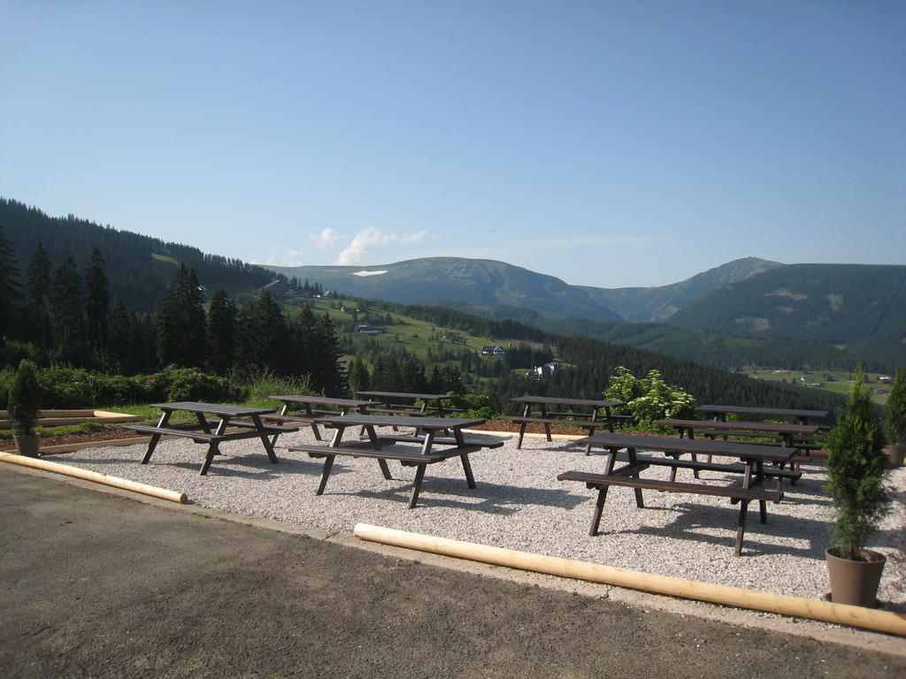 Chata Viktorka Pec pod Snezkou Exterior photo